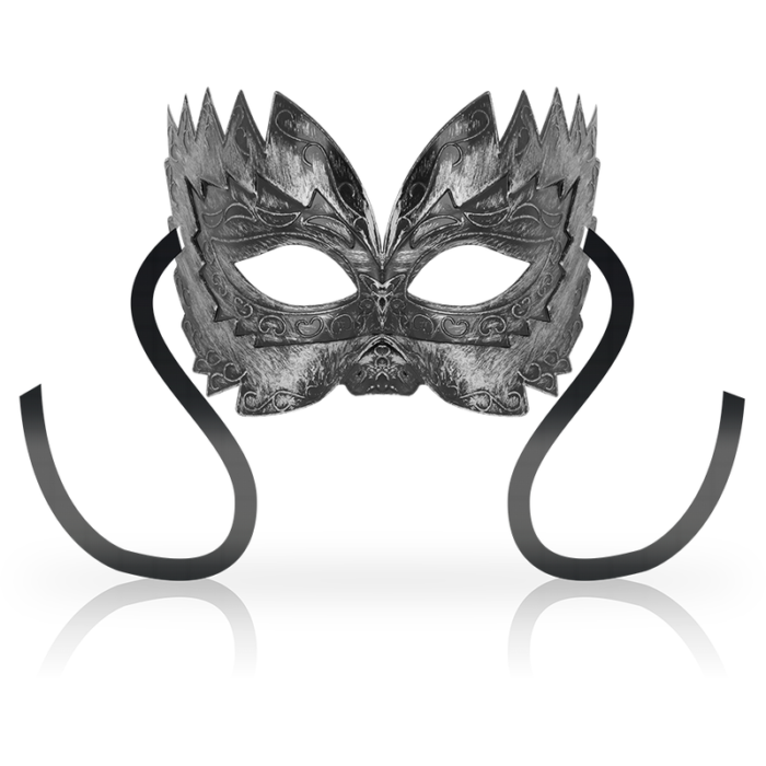 OH MAMA! WHAT WILL HAPPEN? WHAT MYSTERY IS HIDDEN UNDER THIS MASK? IT'S GOING TO BE A GREAT NIGHT AND THE INTENTIONS ARE ONLY BE KNOWN BY YOU. ADD A TOUCH OF MYSTERY