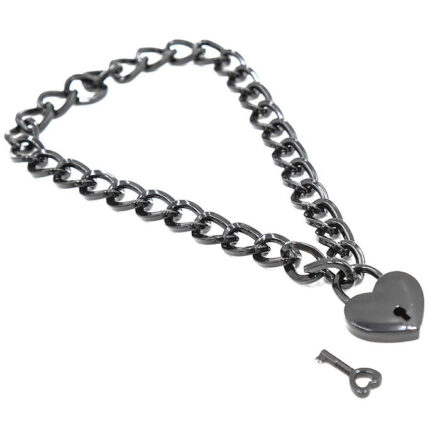 The current use of Fetish fits into the sexual realm. It refers in popular language to the pleasure or admiration of certain body parts or objects in a way that produces excitement or pleasure. Ohmama offers you all the elements and accessories so you can carry them out like never before without complexes using the highest quality materialsCharacteristics	Stainless steel collar	With padlock	Perfect for all types of users