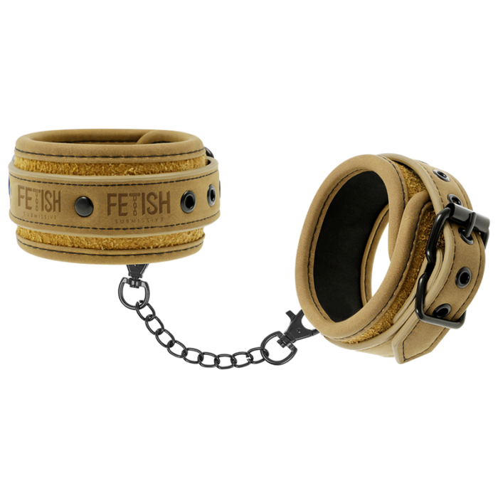 effective and comfortable wives. A classic accessory for your slavery games.These wives have the elegant aesthetic that you look for while being absolutely effective. Double layer and finished with a metal buckle