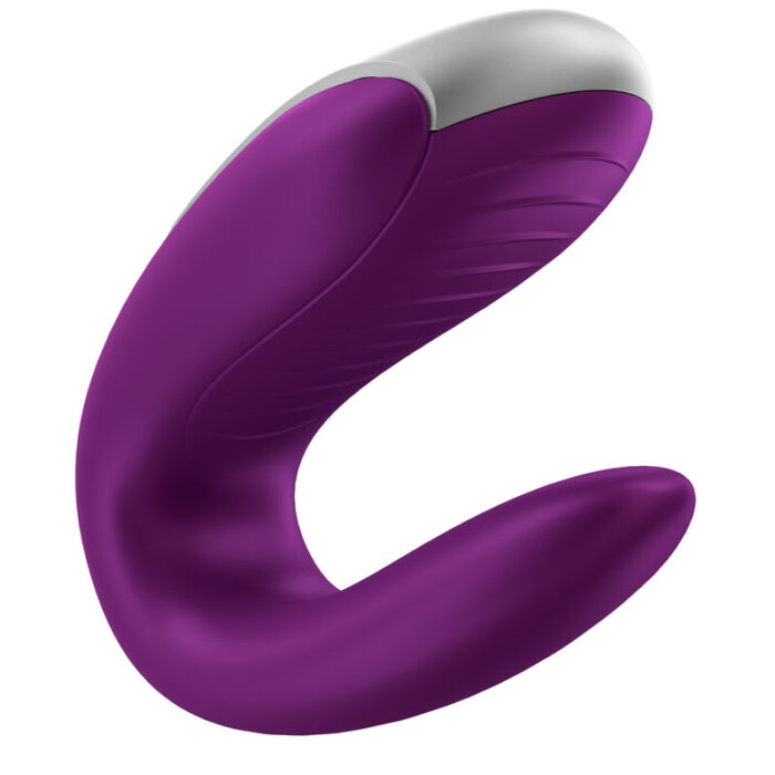 you can recharge the integrated batteries with the included USB charging cable.Couples vibrator with remote control and app controlIt’s also intuitive to control: The various vibration programs can be controlled via the control panel on the couples vibrator itself