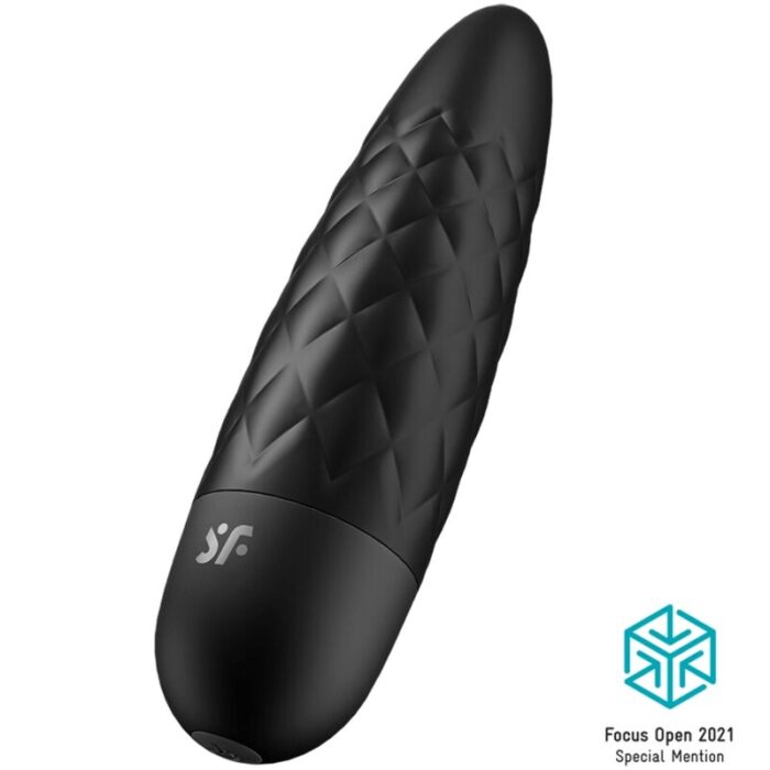The Ultra Power Bullet 5 knows how to thoroughly pleasure you with deep vibrations. Thanks to the quilted design and the voluminous shape