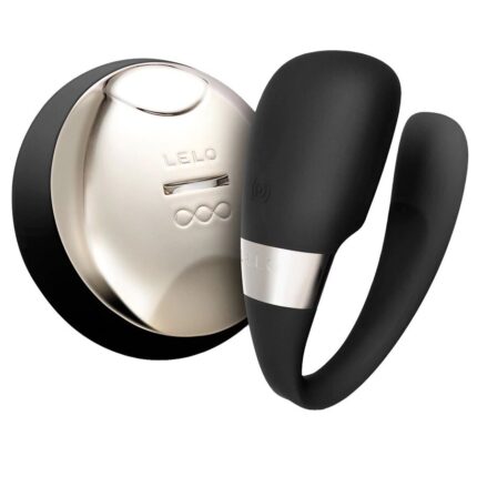 Tiani 3 is the new and improved version of LELO's original Red Dot Design Award-winning couples’ massager